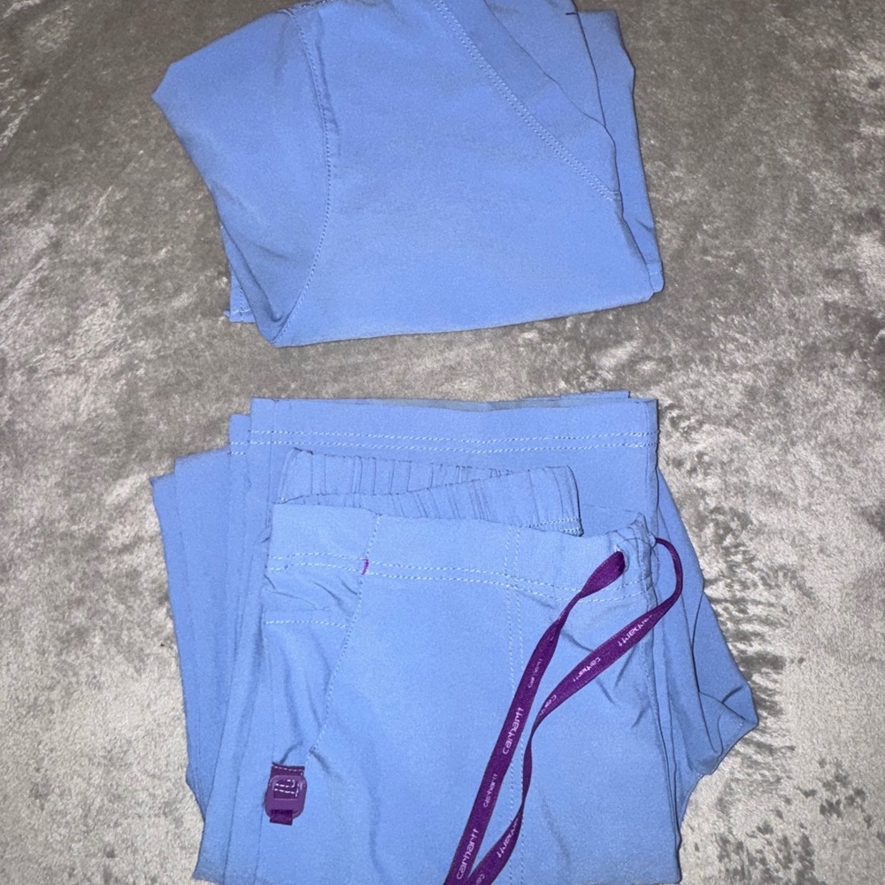 Carhartt scrub set- light blue
